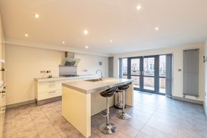 Dining Kitchen- click for photo gallery
